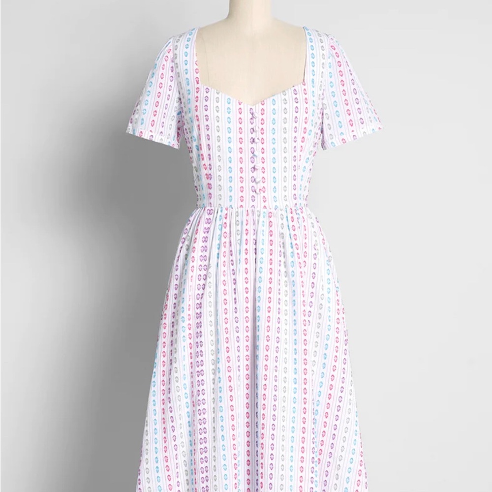 ModCloth Embroidered Fit & Flare Dress, Colorful Size 6